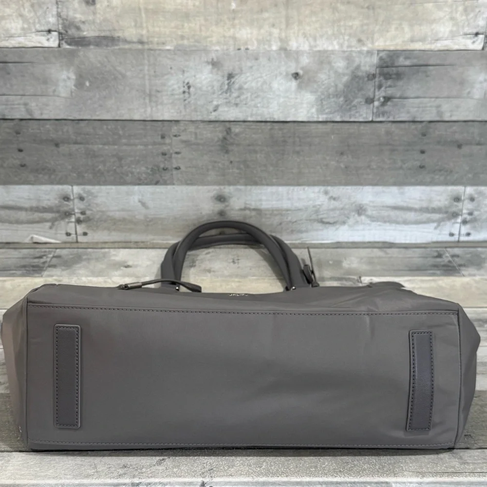 TUMI VOYAGEUR Large Valetta Tote in Fog NEW WITHOUT TAG